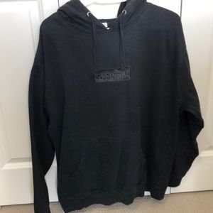 Supreme Hoodie